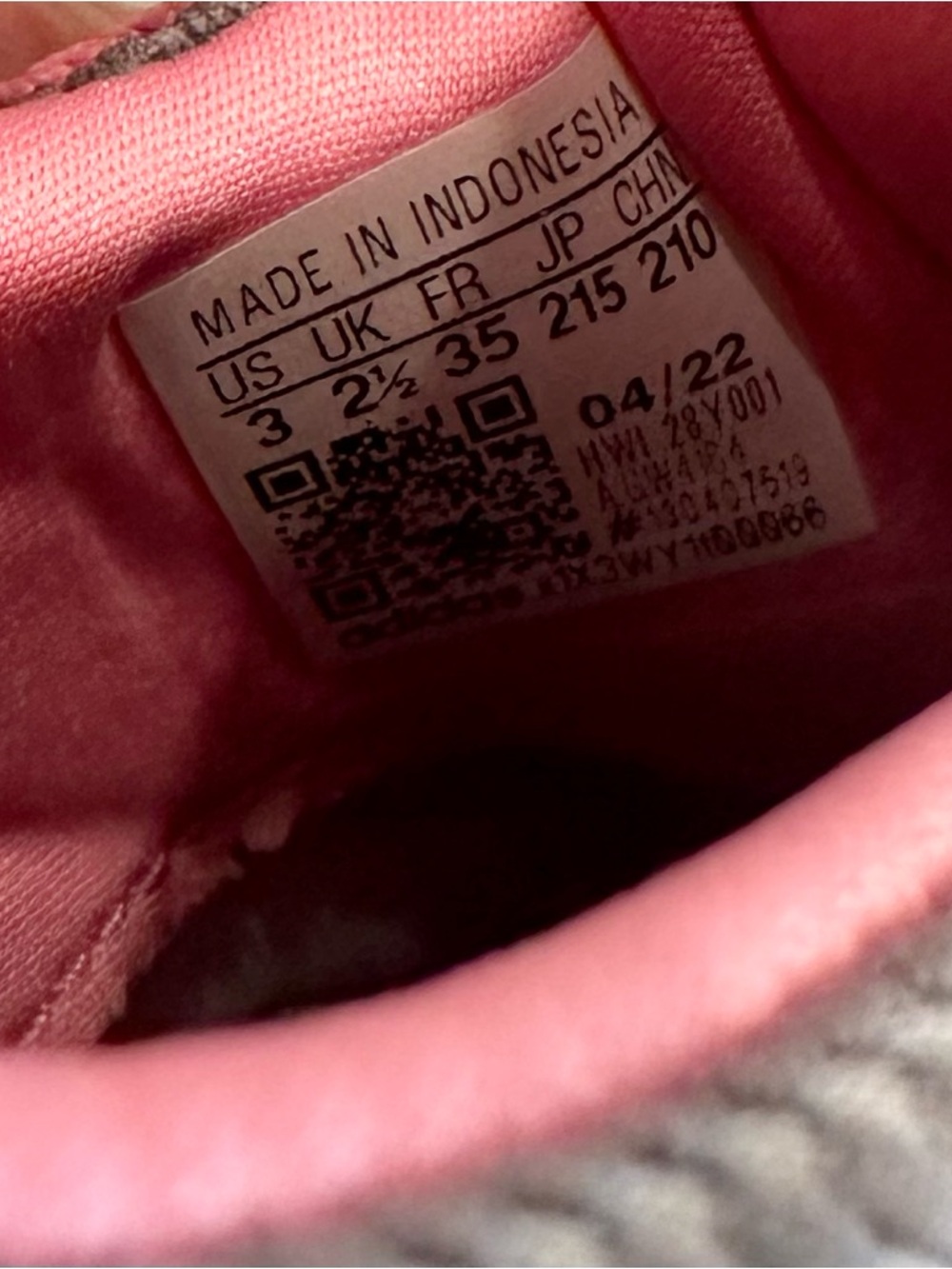 NWT adidas Kids Gray and Pink Lite Racer Adapt 5.0 Running Shoe - Size: 3 - Picture 3 of 9